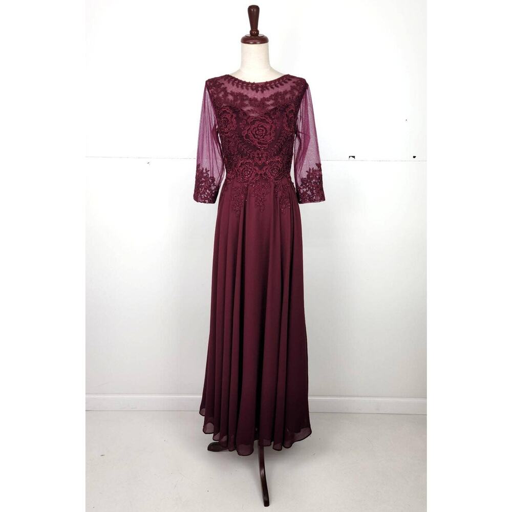 Chicas Missy Maxi Dress 3/4 Lace Sleeve Gown Women Large Burgundy Formal NWT